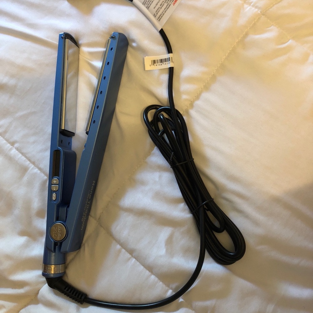 Babyliss flat iron straightener 1 1/4 pro